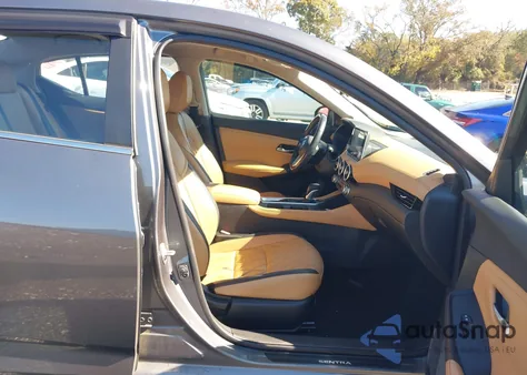 2021 Nissan Sentra Sv Xtronic Cvt z USA, uszkodzony, nr VIN 3N1AB8CV3MY325342